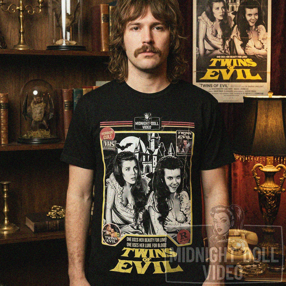TWINS OF EVIL (1971) - "BEAUTY & BLOOD" VHS TRIBUTE T-SHIRT