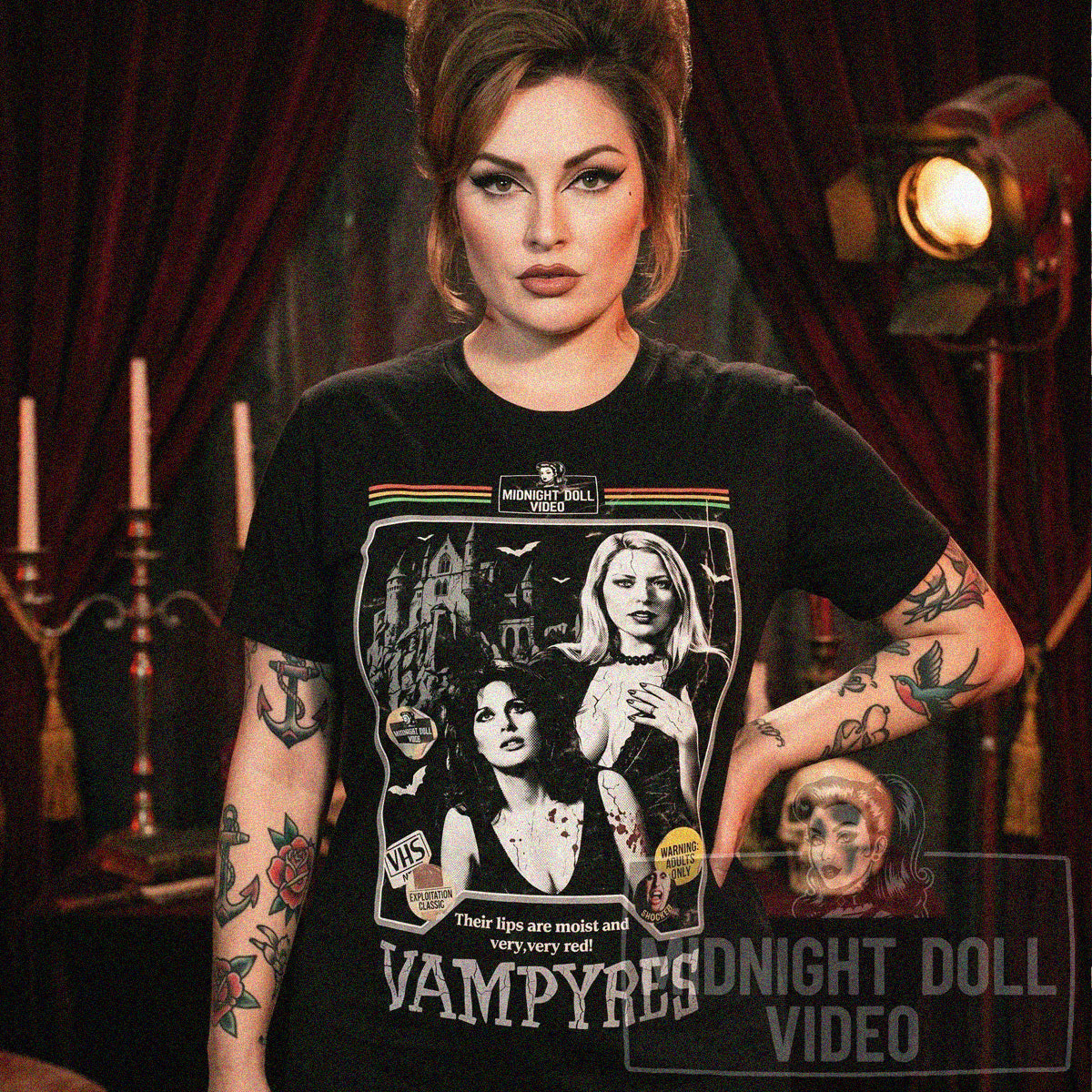 Vampyres (1974) - "Very, Very Red" VHS Tribute T-Shirt