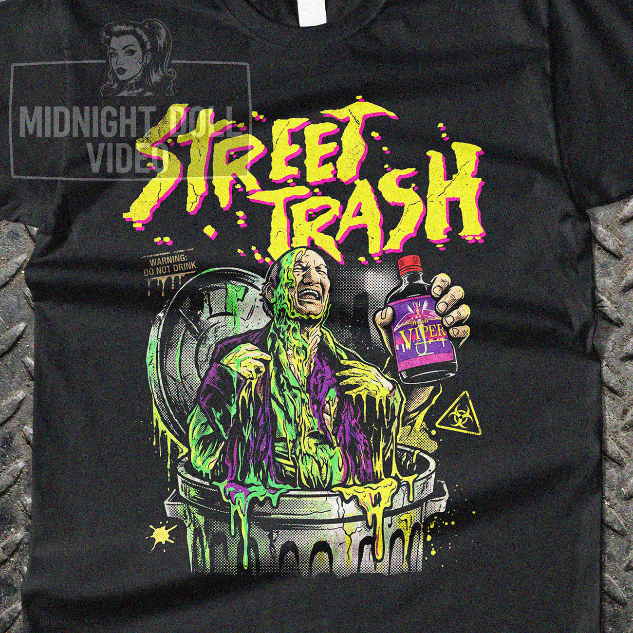 STREET TRASH (1987) - "Tenafly Viper" - Vintage T-Shirt