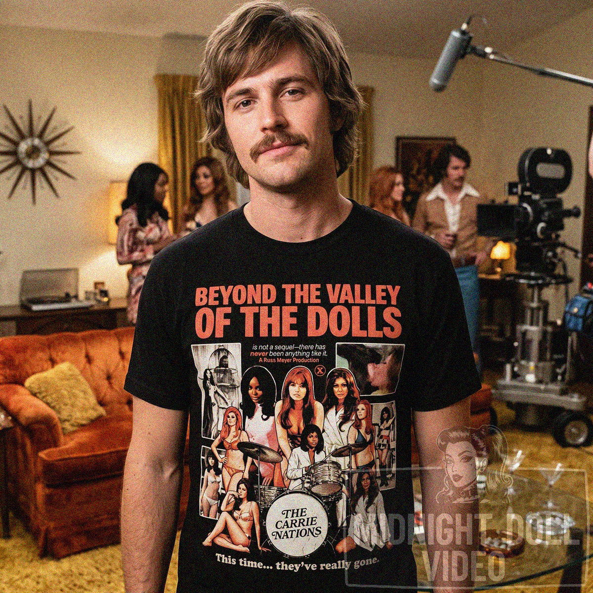 BEYOND THE VALLEY OF THE DOLLS (1970) - "THIS TIME... THEY'VE REALLY GONE." VINTAGE T-SHIRT