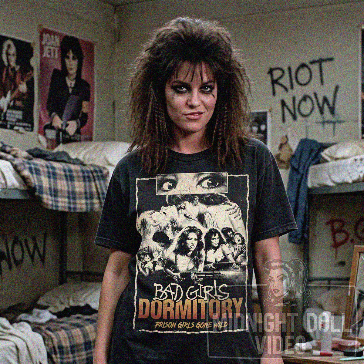 BAD GIRLS DORMITORY (1986) - "PRISON GIRLS GONE WILD" VINTAGE SHIRT