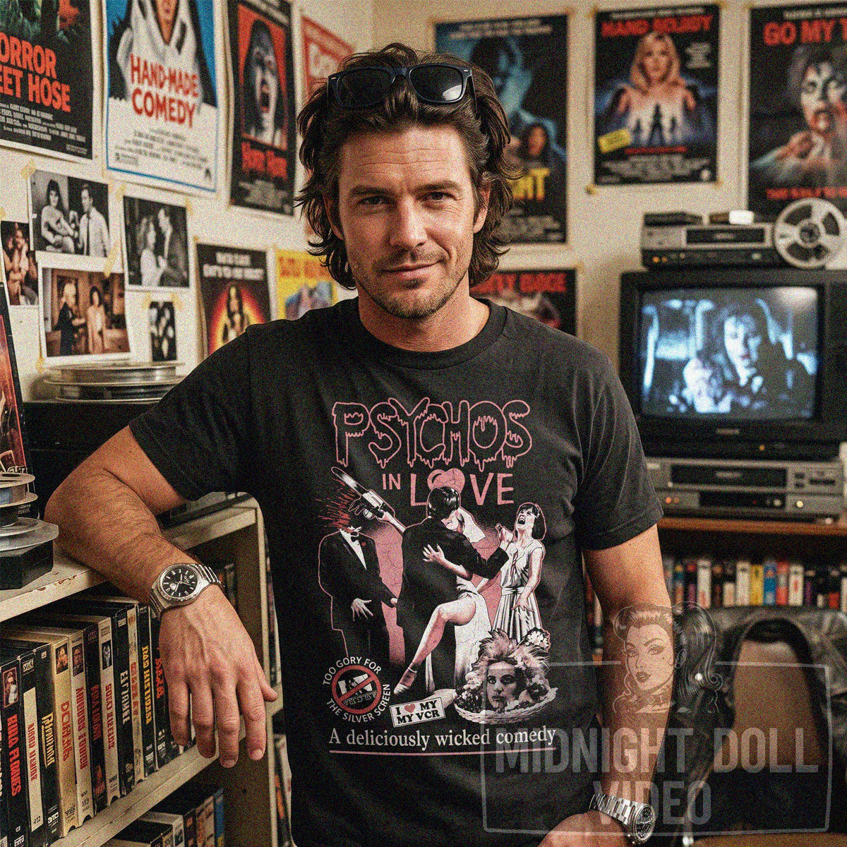 PSYCHOS IN LOVE (1987) - "A DELICIOUSLY WICKED COMEDY" VINTAGE SHIRT