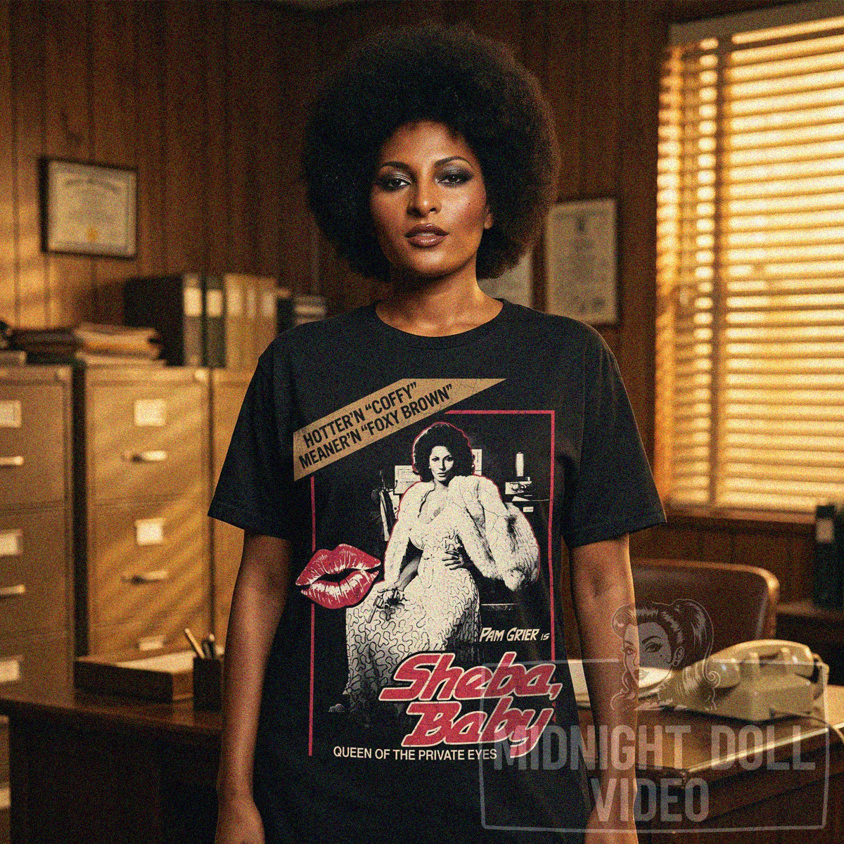 SHEBA, BABY (1975) - "QUEEN OF THE PRIVATE EYES" VINTAGE SHIRT